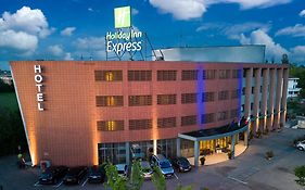 Holiday Inn Express Parma, An Ihg Hotel